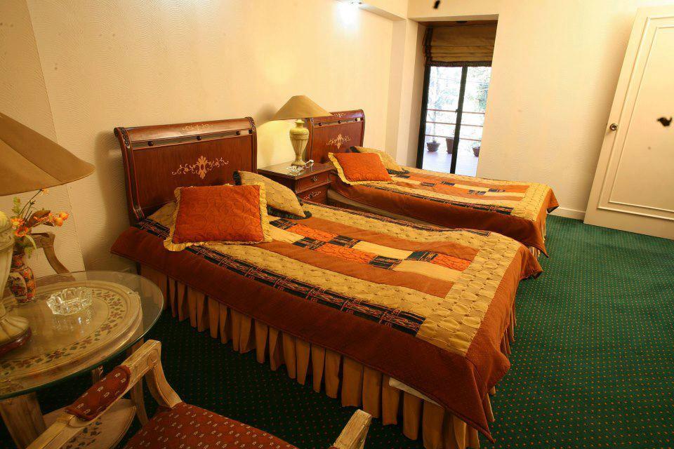 Maisonette Hotel & Apartments Lahaur Zewnętrze zdjęcie