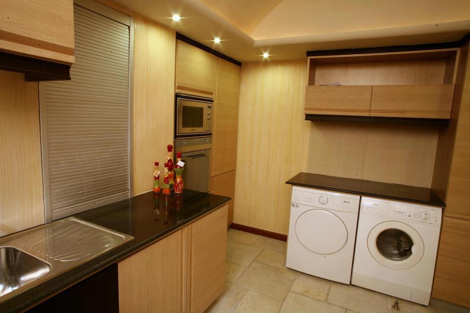 Maisonette Hotel & Apartments Lahaur Zewnętrze zdjęcie