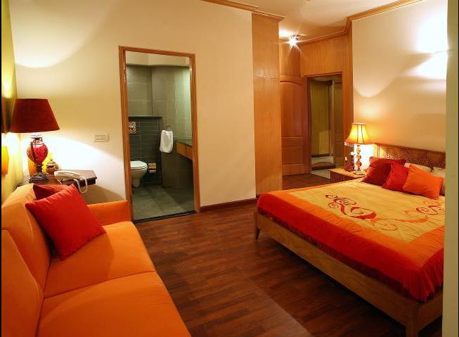 Maisonette Hotel & Apartments Lahaur Zewnętrze zdjęcie